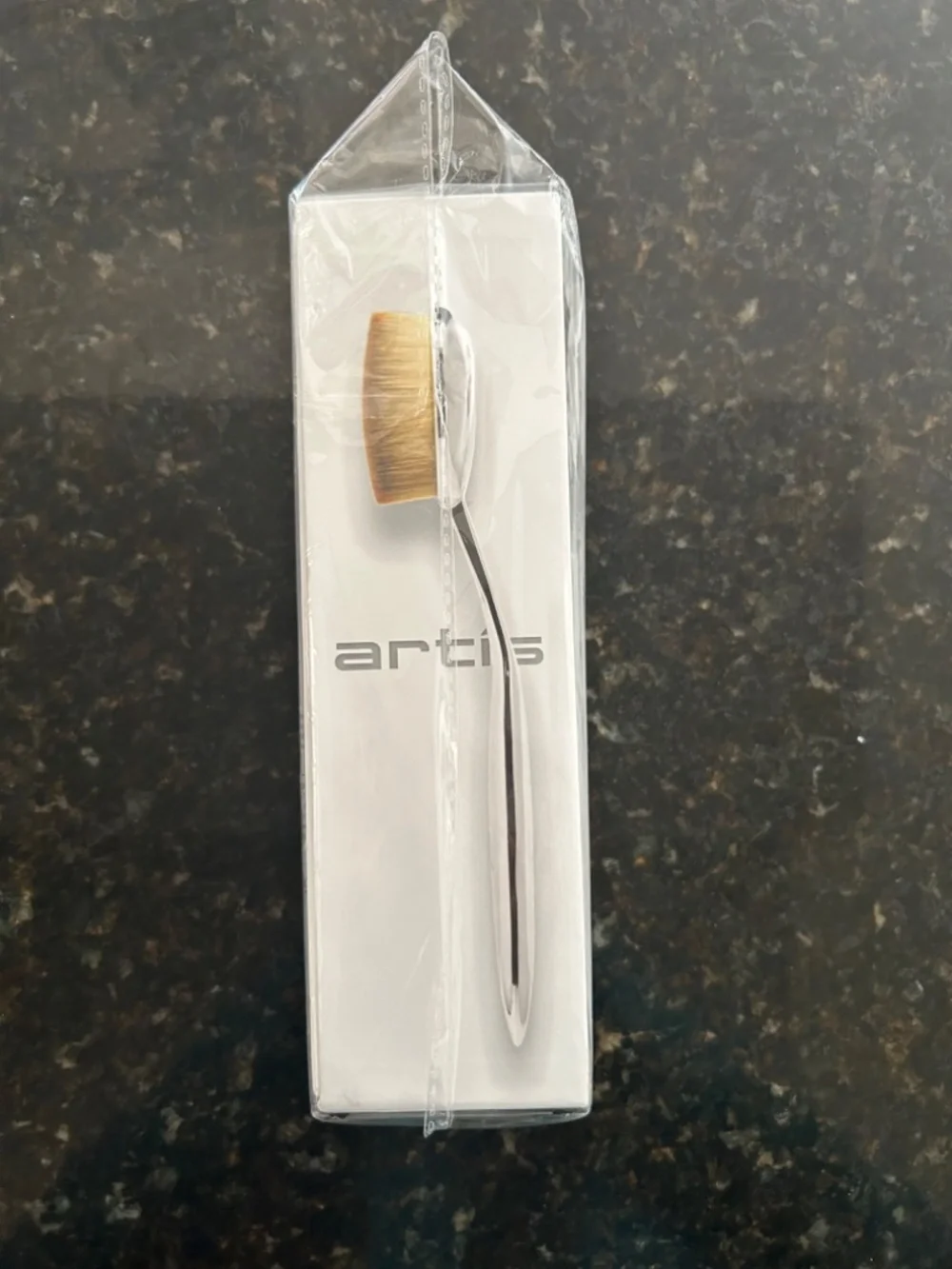 Artis Elite Collection Oval #7 Brush in Mirror Finish